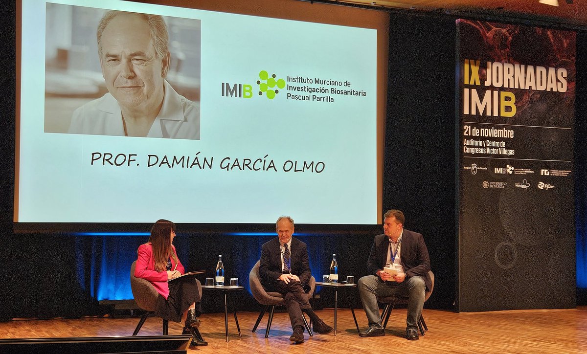 Excelente conversación con el Dr. <a href="/GarciaOlmoD/">Damian Garcia-Olmo, Professor of Surgery</a> de los Dres. <a href="/cascalescirugia/">Pedro Cascales</a> <a href="/MANunezSanchez/">María Á. Núñez-Sánchez</a>. Ciencia y humanismo en una misma charla.  Enhorabuena al comité científico por las excelentes jornadas calidad académica, científica y tiempo para establecer vínculos.