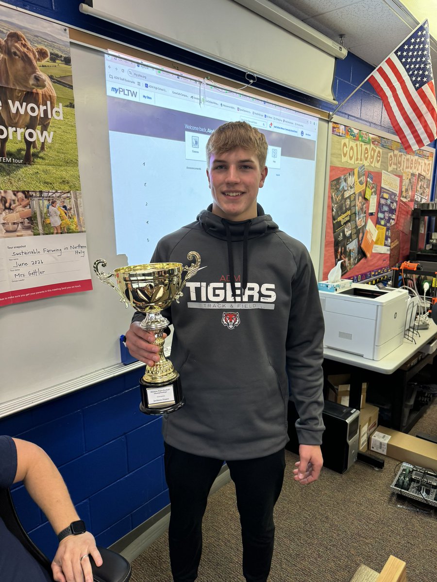 ADM High School tweet media