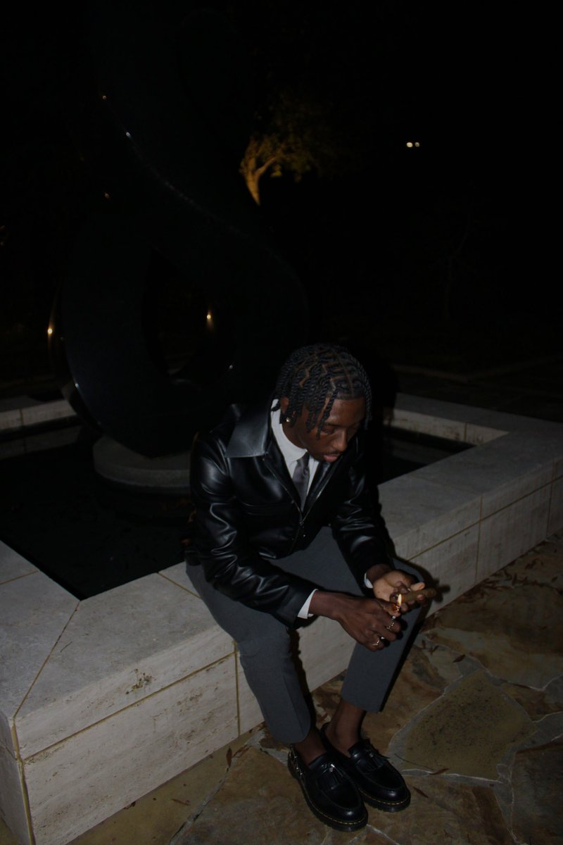 dannywdaspizzy's tweet photo. here my pics tho https://t.co/C3HJeyEIdK