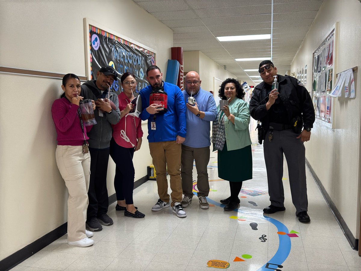 brestrada68's tweet photo. Underground Spirit Week Day 4,  let the fun continue!🥳🥳🥳 #AnythingButACup #NoCupNoProblem #WorkHardPlayHard #teamwork @AlarconElem @mruiz_SEISD https://t.co/JgNxomrfOJ