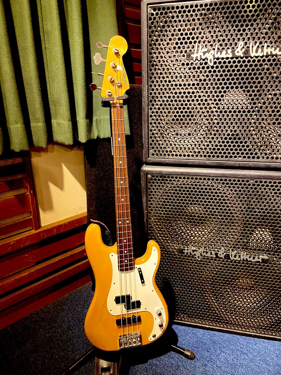 shugybass1968's tweet photo. プレベタイプに回帰中

#precisionbass 
#PJ bass 
#harmanguitar https://t.co/qAxQNYE9wI