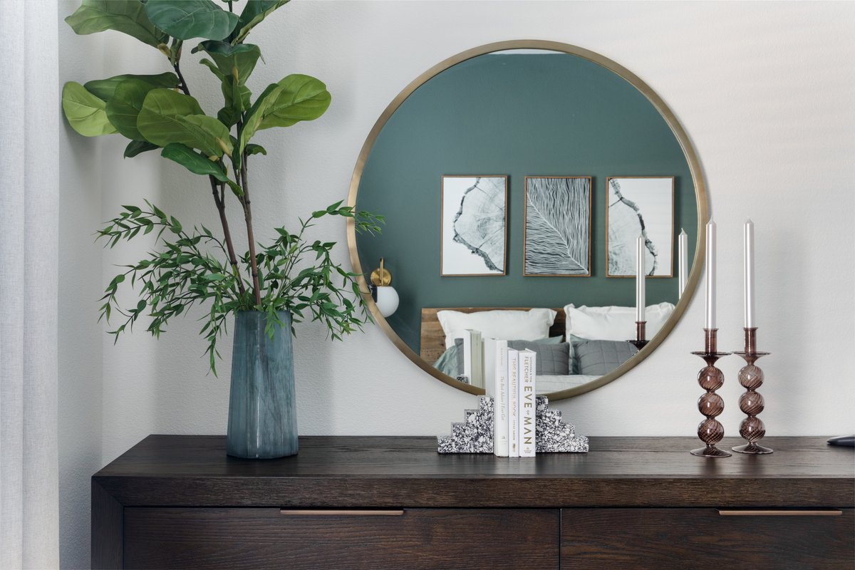 AlisterOakHill's tweet image. ☕ Everyone deserves a little slice of zen! 🧘‍♀️✨ Our apartment homes are your perfect escape. Just grab your tea, coffee, or a glass of wine 🍷, and cozy up with your favorite book 📖. Every afternoon can be that relaxing when you’re home with us! 🏡💆‍♂️ #UnwindAtHome...