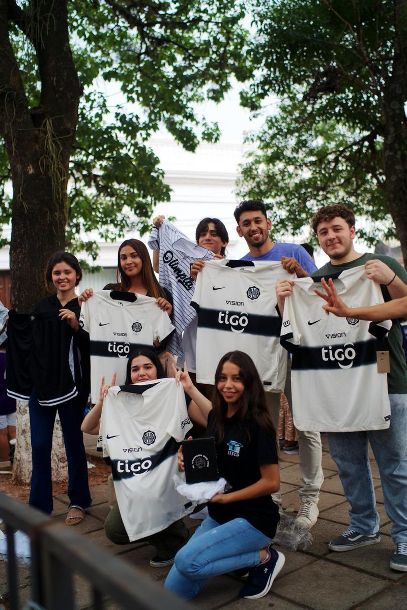 La Segunda parada de este Expreso Decano, la ciudad de San Estanislao ⚽️😎🔥

Energía y el verdadero sentimiento Olimpista ❤️‍🔥 +4.000 hinchas de verdad nos acompañaron hoy en la Plaza Francisco Solano López ⚡️🏆 🚂

Nos vemos mañana Minga Guazu &amp; CDE!! 🤩