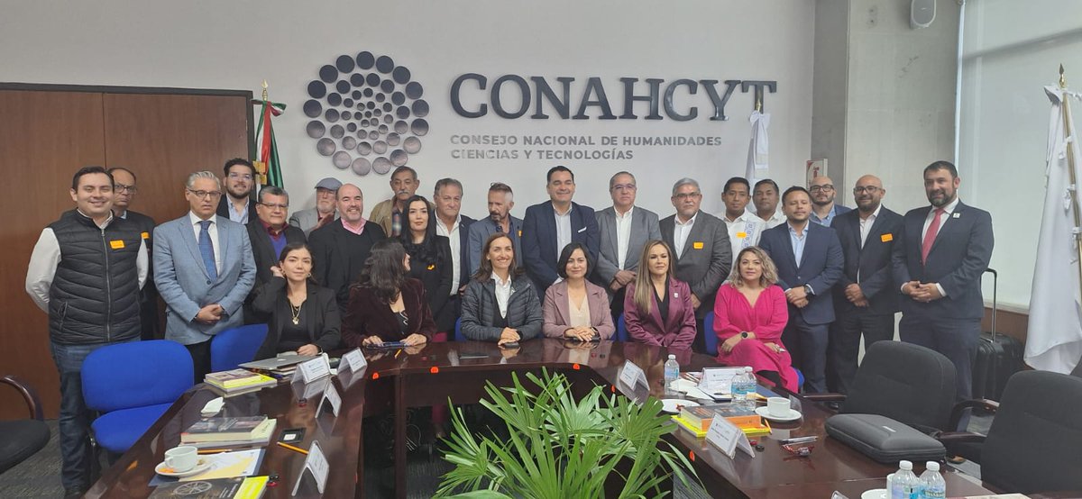 i2t2nl's tweet photo. ✨ ¡Presentes en la 4ª Sesión Ordinaria de la @Rednacecyt !
Con representantes de las 32 entidades del país, fortaleciendo lazos en la futura Secretaría de Ciencia, Humanidades y Tecnología.
Gracias a @Conahcyt_Mex  por el espacio. ¡Impulsando la ciencia en México! 🔬💡 https://t.co/mw2sxvZ3MH