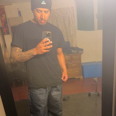 bryanh831's tweet photo. #NewProfilePic https://t.co/qbsN4MWNY6