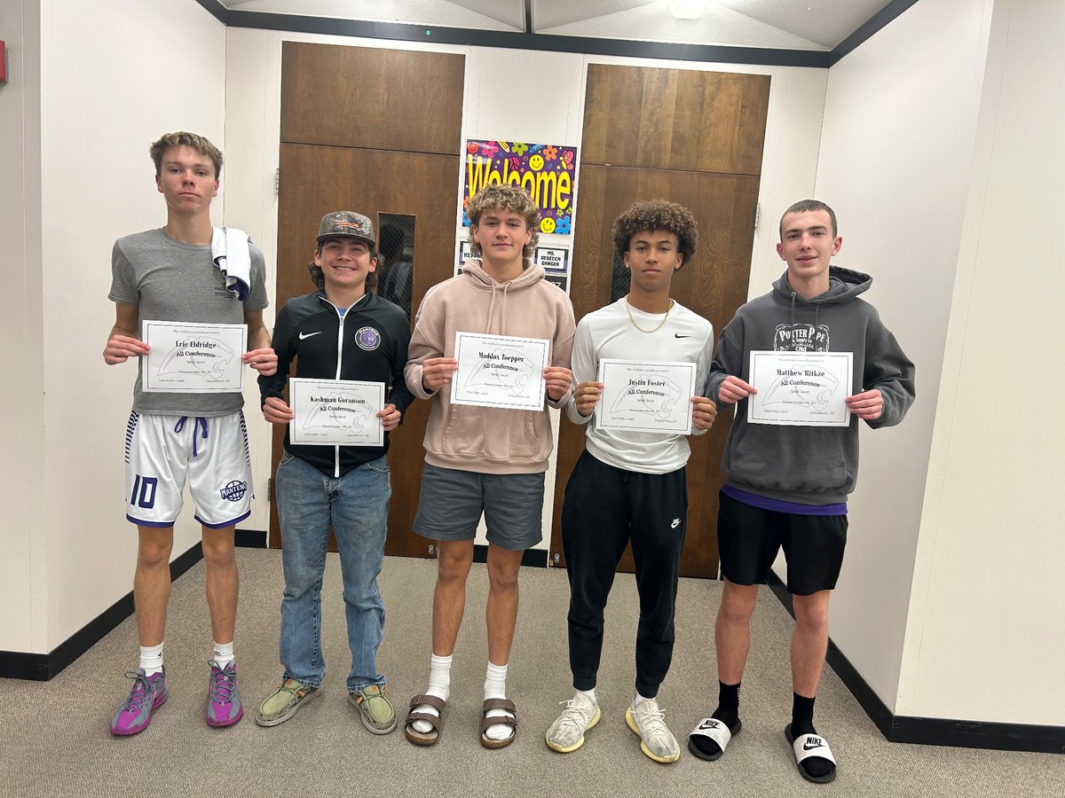 Congratulations to our all conference players. 
Justin Foster 
Maddox Toepper
Kash Goranson 
Matty Ritzke
Eric Eldridge
Nolan Ziman