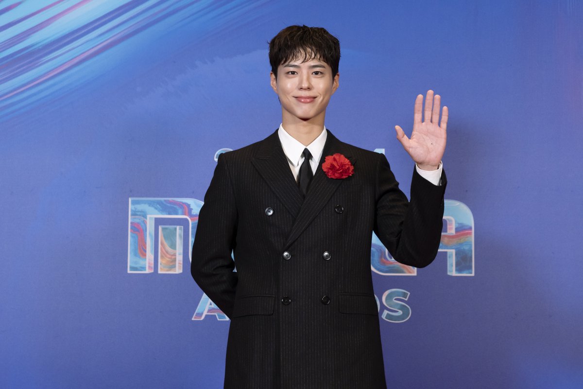 [#2024MAMA] #parkbogum #박보검 on RED CARPET <a href="/BOGUMMY/">박보검</a>

Check out who's stepping onto the red carpet👀⭐
Welcome to 2024 MAMA AWARDS!

BIG BLUR : What is Real?
2024 MAMA AWARDS

#MAMAAWARDS
#2024MAMAAWARDS
#2024MAMARedCarpet