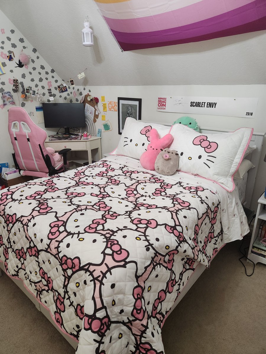 hello kitty bed