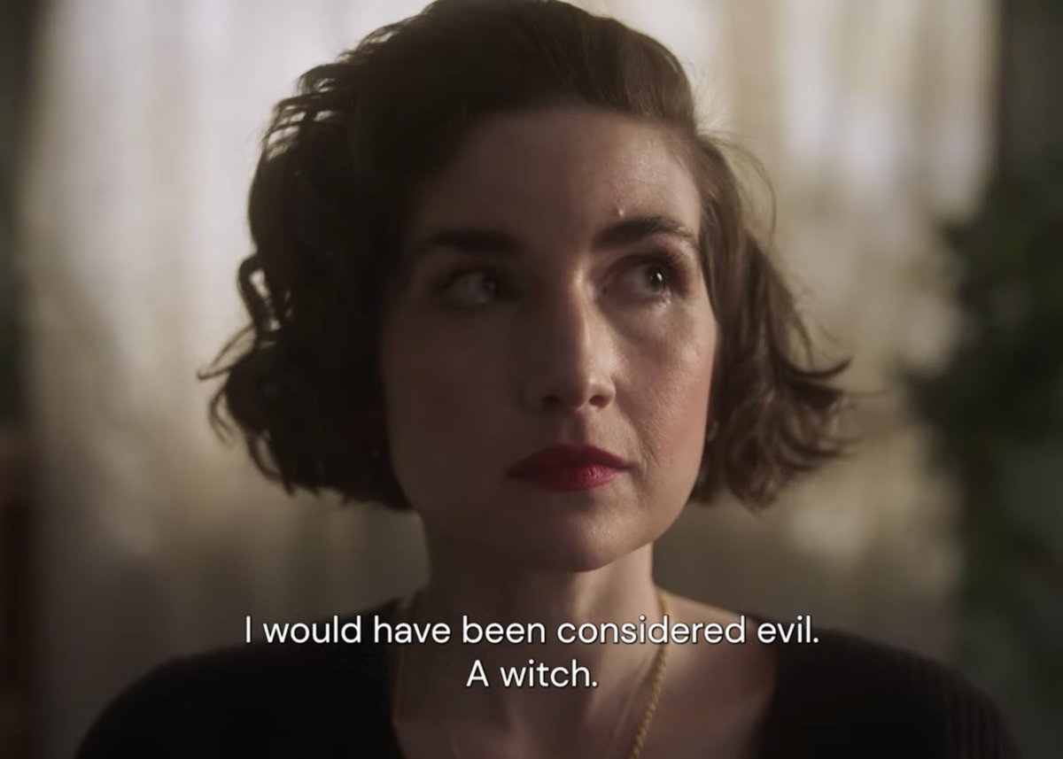 WITCHES de Elizabeth Sankey es un documental espectacular que utiliza la representación de brujas en el cine para hablar sobre la depresión posparto de la directora y de las miles de mujeres que sufren de ella cada año.

A mi parecer, es un documental que todo el mundo debería