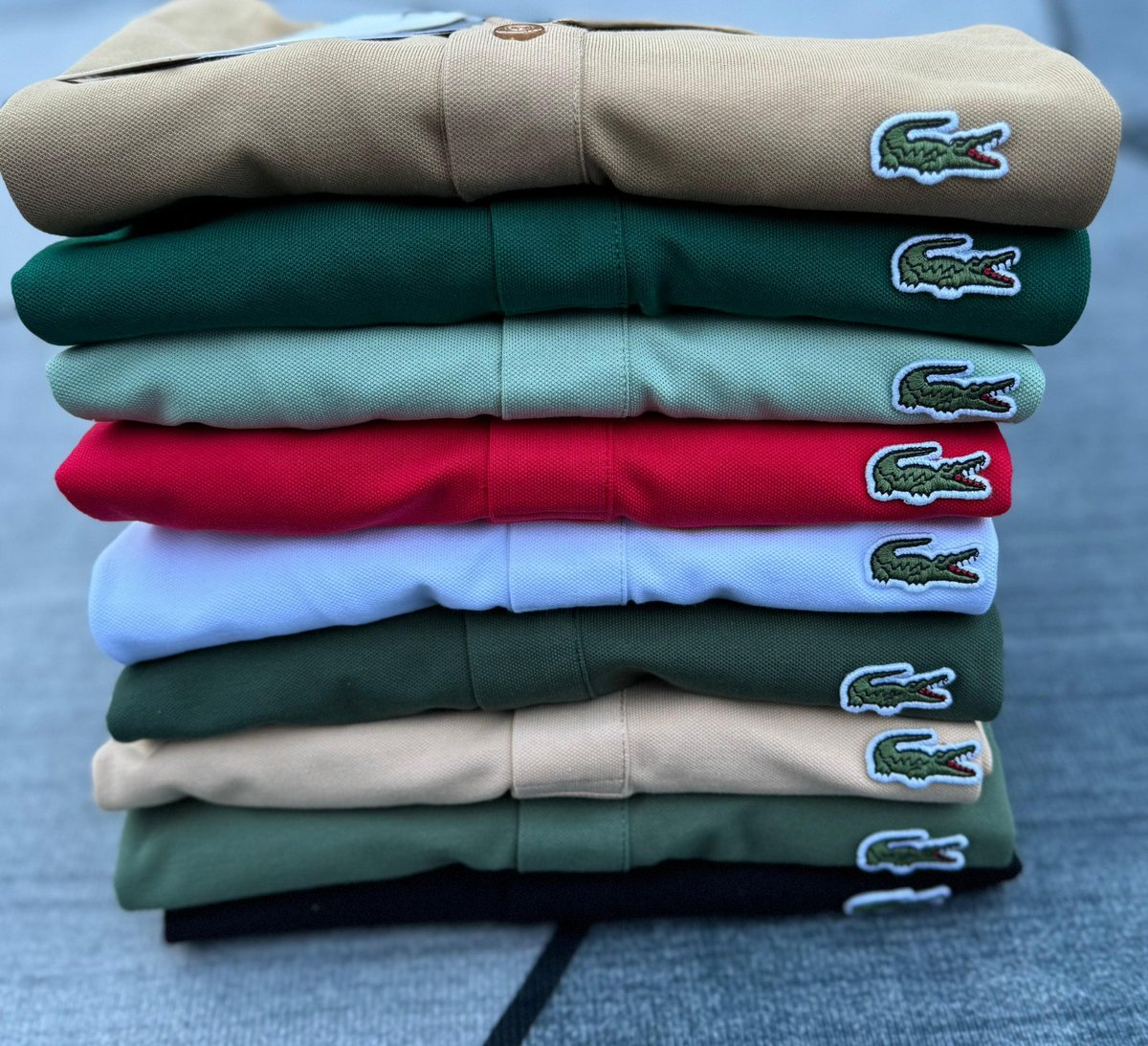 Now i understand why most people are poor they don't want to learn how to make money. Instead of asking how do you do it aowa you are busy insulting me