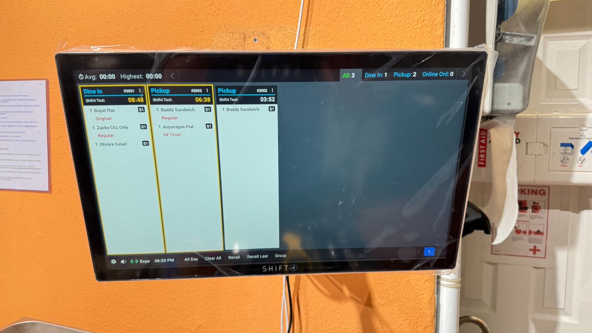 Fernando_SkyTab's tweet image. OSSORIO Bakery &amp;amp; Cafe Another happy customer using SkyTab! 🍽️ It&apos;s more than a POS – it’s a game-changer for restaurants. From seamless payments to boosting table turnarounds, SkyTab makes it all easy. 📷📷 Ready to elevate your business? @SkyTabPOS
@Shift4