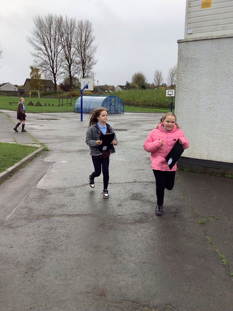 lfbriody's tweet photo. FemEng week 2.  ⁦@StBlanesGCC⁩ P7s participating in an orienteering challenge using their knowledge of coordinates to discover the name of a STEM star who the pupils then researched. https://t.co/61wx1bWnOq