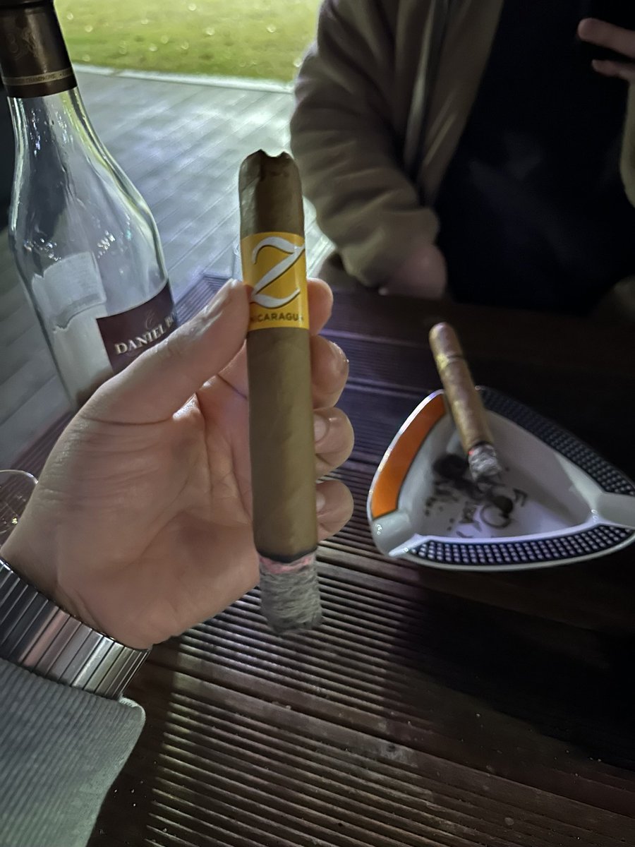 cigarpipe1211's tweet photo. Good night zino🌙 https://t.co/298HqklihB
