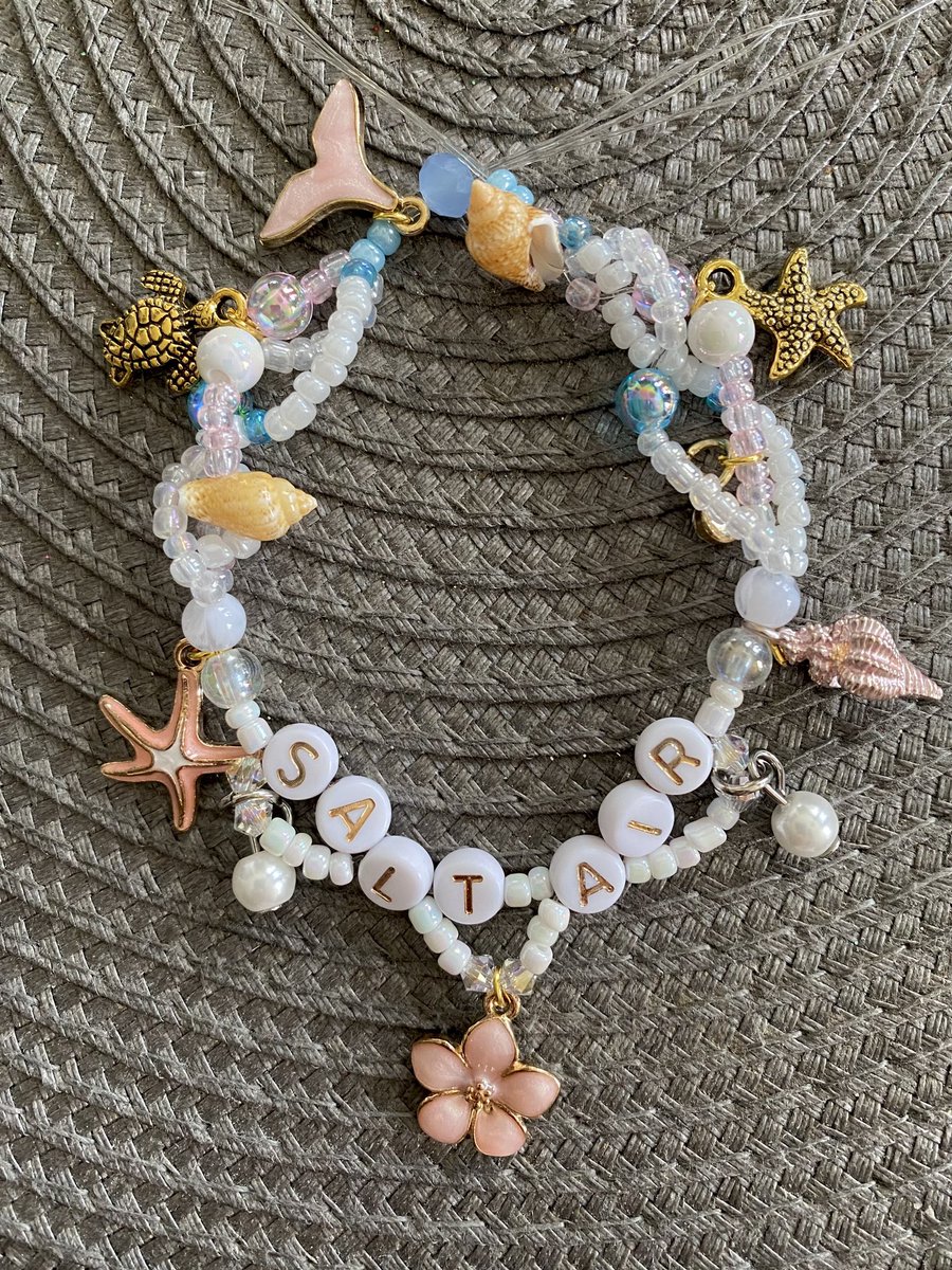 Holly 🩷 tweet media