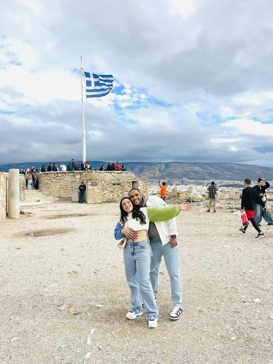 riyadsaid9's tweet photo. انا وهيا وبس😍❤️
Grecce🇬🇷💙 https://t.co/6MDaeVYf29