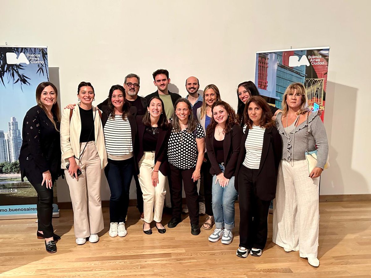 AliciaBesada's tweet photo. Un encuentro de #MUJERES del sector #Turìstico para eprender juntas los nuevos desafíos que plantea el futuro!! @EnTurBA @eugeniawehbe @NgaTurismo @laughezzi https://t.co/9eOLVy7X5X