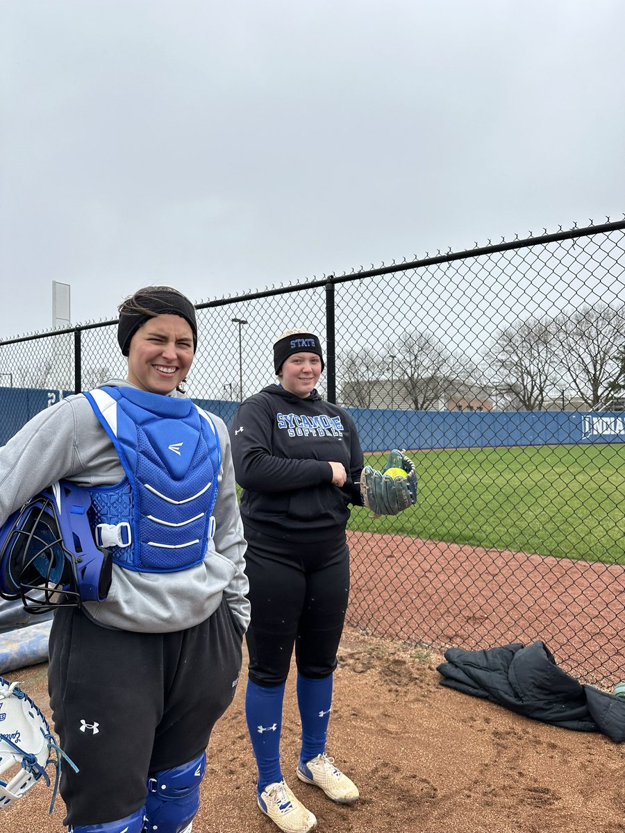 IndStSoftball's tweet image. Last day of Fall Practice…🥶☃️❄️🌨️

#MarchOn