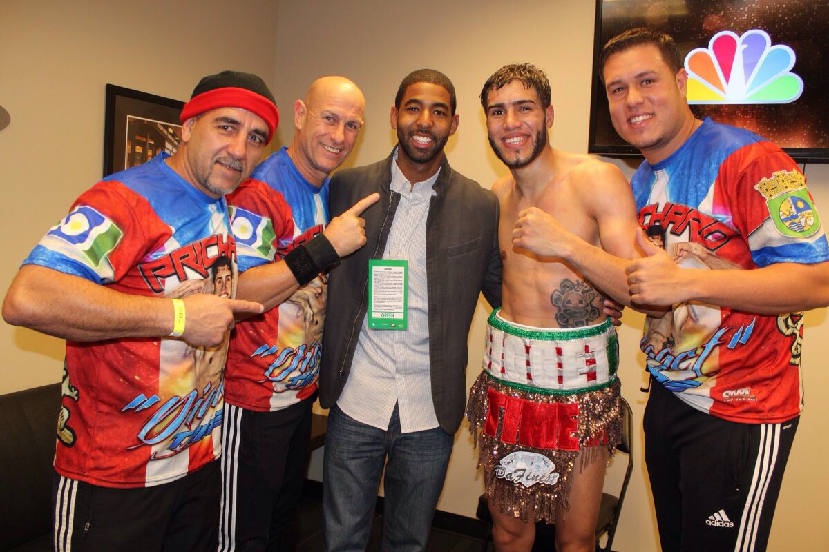 RicardoColon787's tweet photo. Miss these days with my brother @PrichardColon !! #premierboxingchampions #pbc #pricharcolon #diggettime @MWatty1 @premierboxing @BWats0n #boxeo #boxing @dr_pedrodiaz @MundoBoxing #pedrodiaz #mundoboxing #boxeocubano #boxeoboricua https://t.co/Y9eOMAqL2n