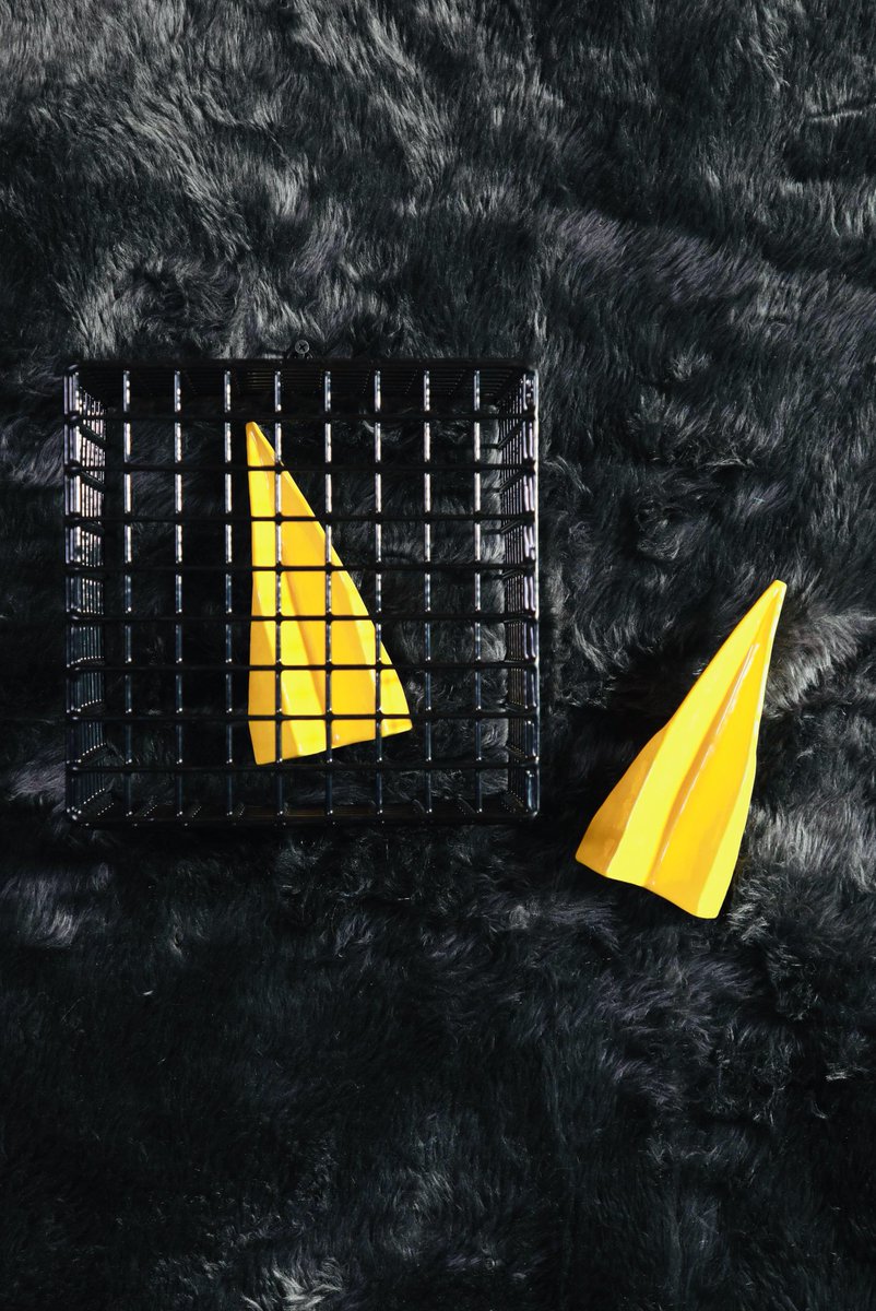 Paper Planes (Caged) Paper Planes (Free)

Paper Planes are part of SAS2 Venice currently running this week to coincide with the closing week of the Venice Biennale.

Campo Della Tana, 2157 Castello, Venice.

Until 24th November.