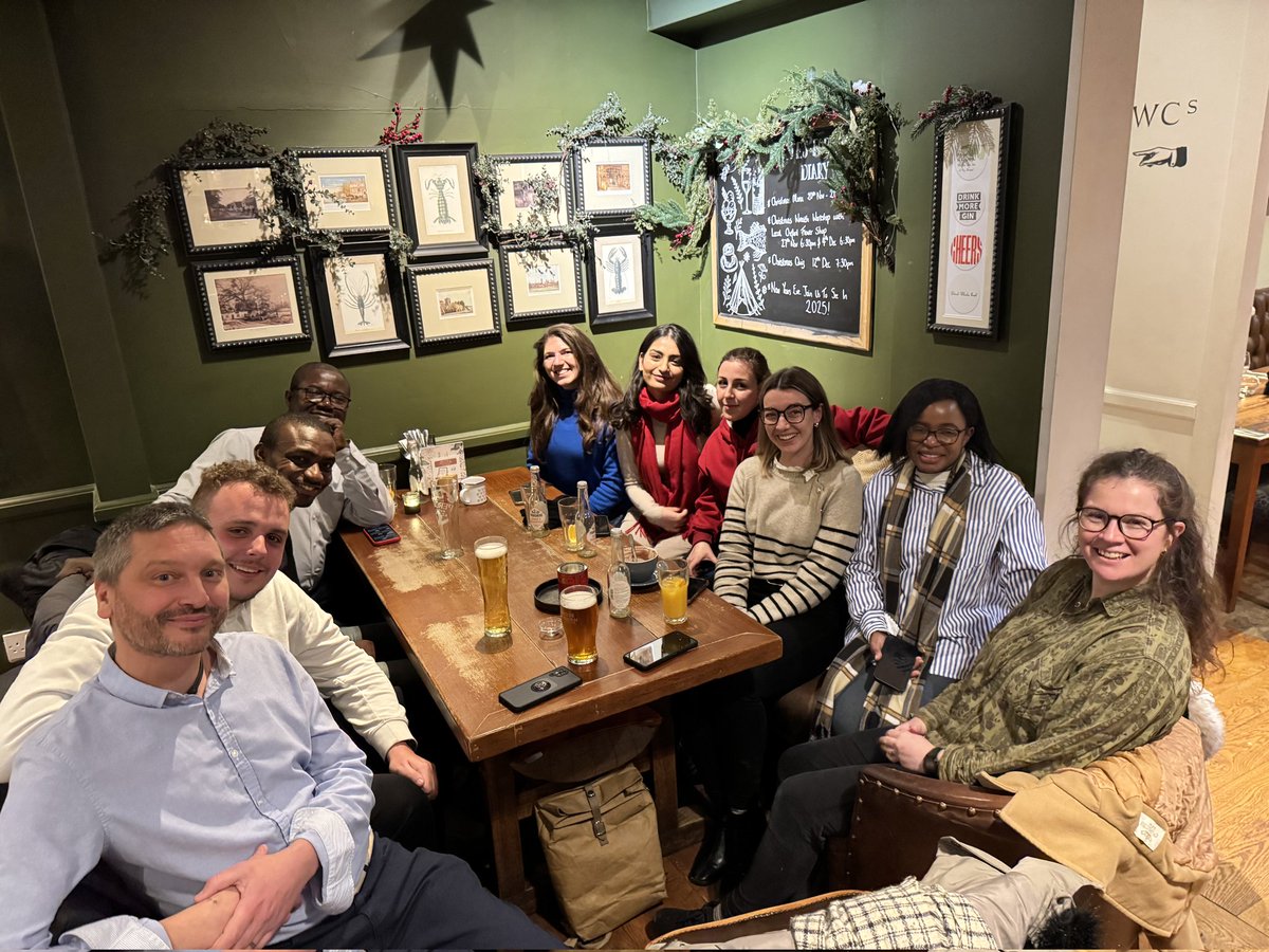 Wonderful end to an amazing <a href="/OBUpostgrad_edu/">Oxford Brookes MA & Doctorate in Education</a> module!

Really great to work with you!

Thank you for your engagement. 

I really enjoyed our conversations! 

Look out for our <a href="/BrookesCYP/">Oxford Brookes Children & Young People Network</a> events this year.

See you next semester! 

#CompassionEdRevolution

✊️👊✊️👊✊️