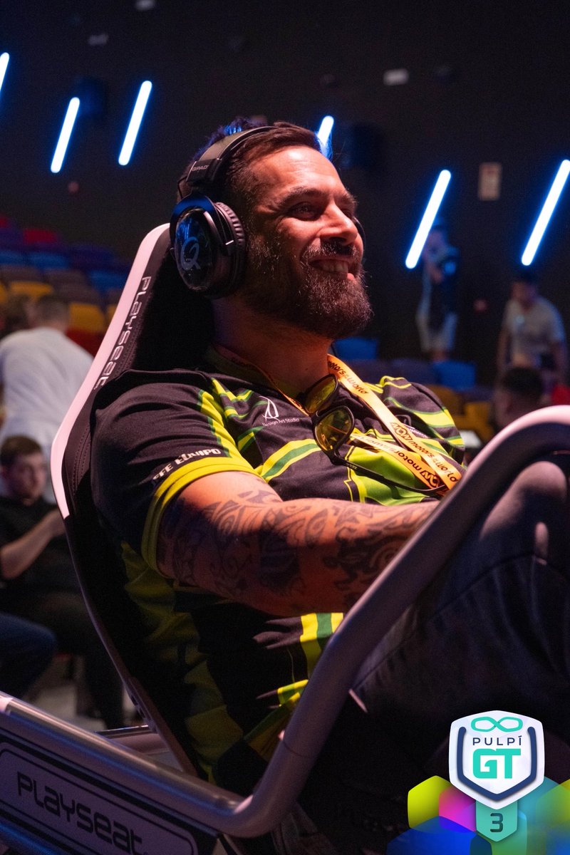 Fotitos de los nuestros en #GTPulpi 

<a href="/RubeenSaanchez_/">ALN_Daki-77</a> 
<a href="/1985Pirata/">Carter alien spain</a> 
@_franfeelipe8 
<a href="/MAGICFOSTER1/">MAGICFOSTER</a>