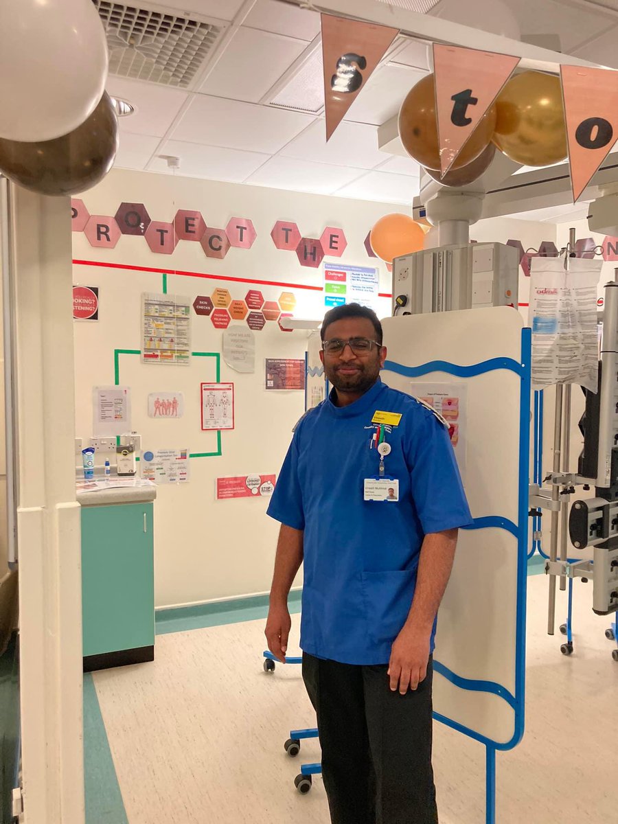 TVN_UHCW's tweet photo. Vineeth had an amazing pressure ulcer prevention art gallery with digital interaction in CTCC today. 
Job well done #StopThePressure https://t.co/hR4JQe6M4Z
