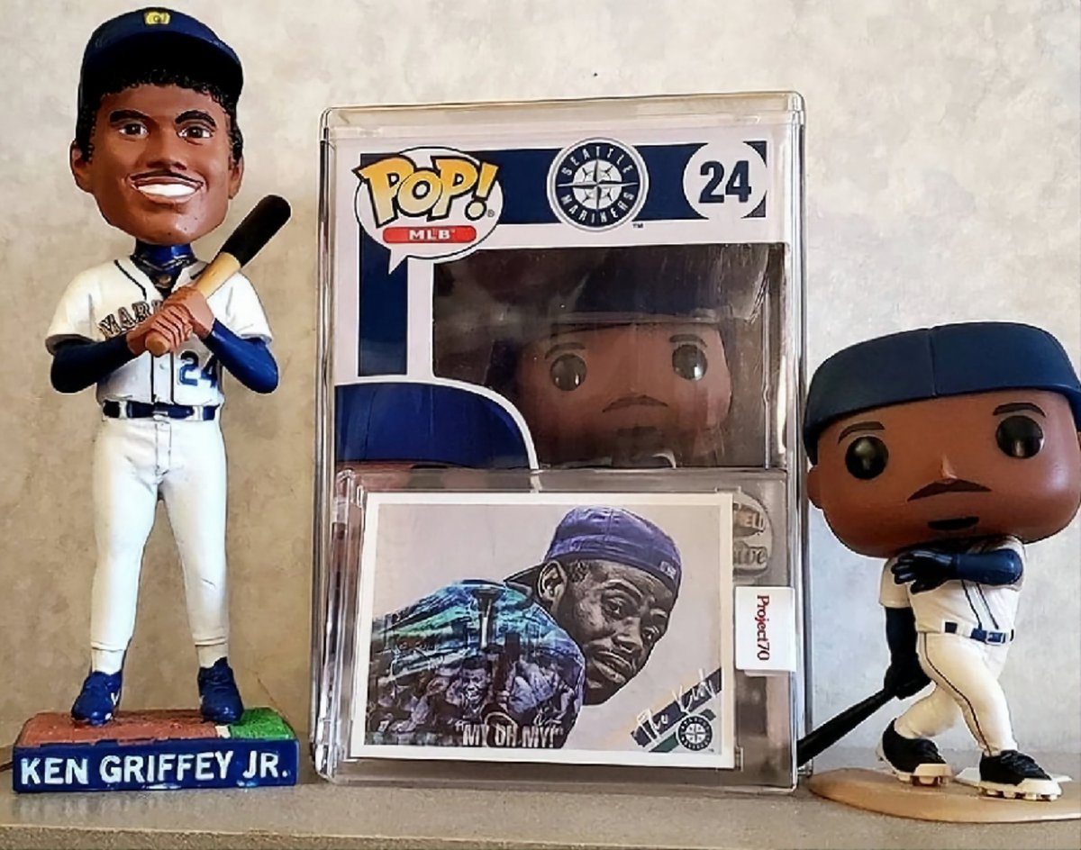 ADriftingNerd's tweet image. My favorite @Topps Griffey card. #Project70