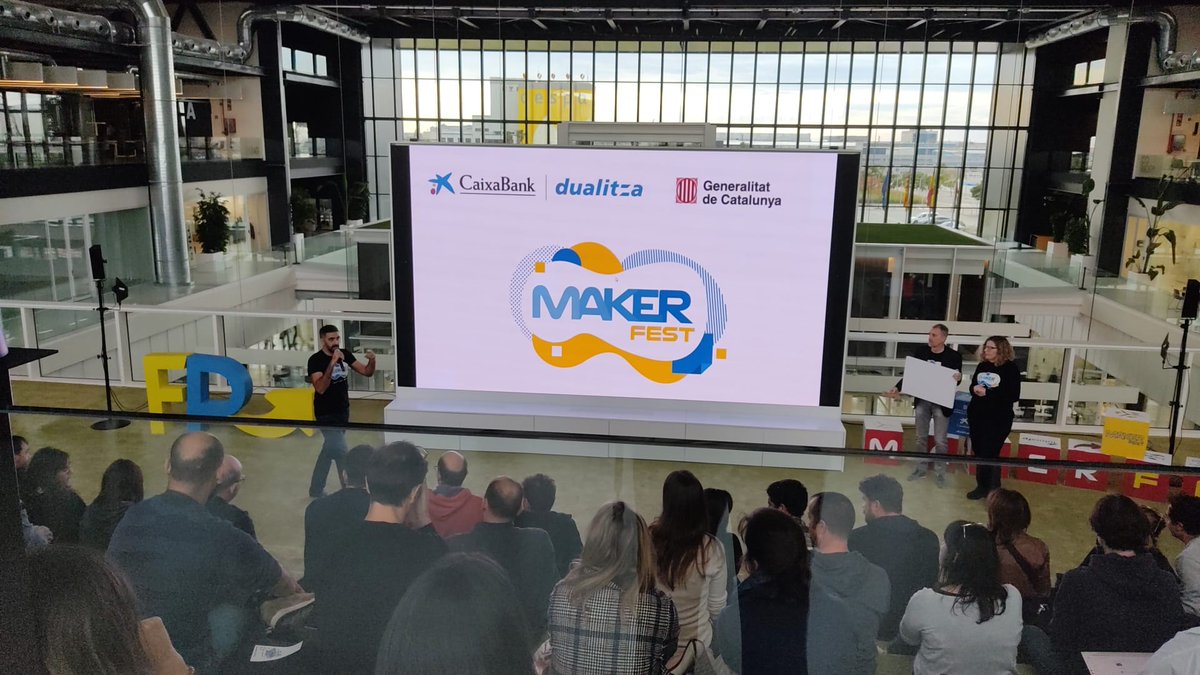 Enhorabona a l'equip docent de l'Institut Ebre de Tortosa guanyador del repte d'indústria additiva proposat per Carlos Villegas de <a href="/Leitat/">Leitat</a>  al Makerfet, la Hackató de Professorat de Catalunya. Gracies Santiago Cervera per tot. #Somfp #innovacioeducativa #orgullfp
<a href="/CABK_Dualiza/">CaixaBank Dualiza</a>