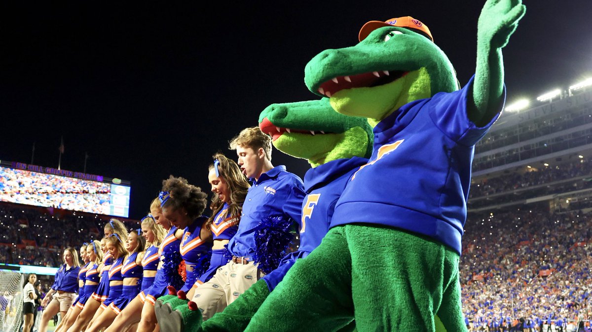UF's tweet photo. See you soon 🏈🐊 https://t.co/URPSPkiz0n