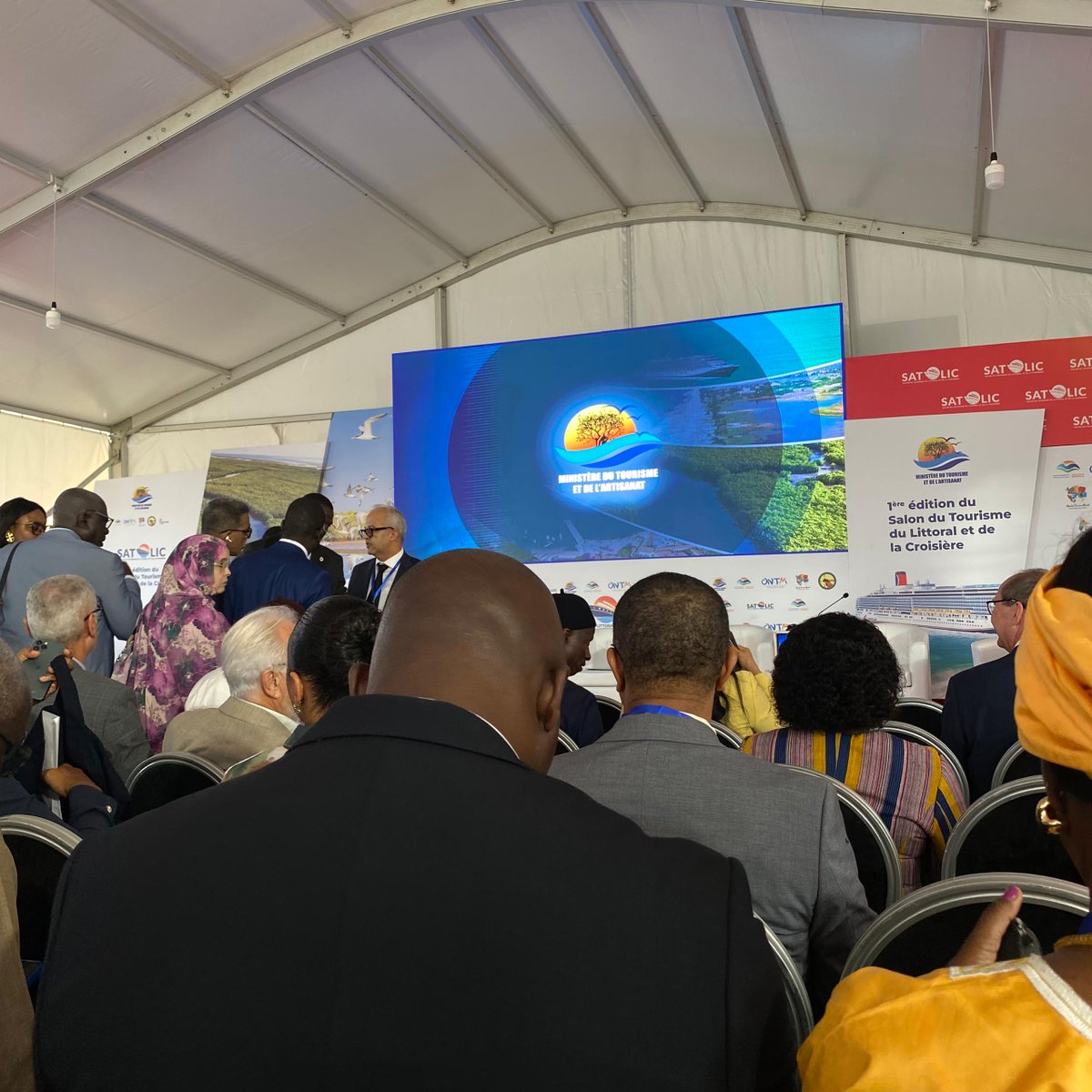 centretrainmar's tweet photo. [RETOUR EN IMAGE DE LA 1ERE JOURNEE DU SATOLIC]

@satolic

#centretrainmar #education #team221 #africa #universite #sn221 #université #formationcourtedurée #CTD #Trainmar #entreprise #certification #centretrainmardedakar #satolic https://t.co/bRFryoz0fv