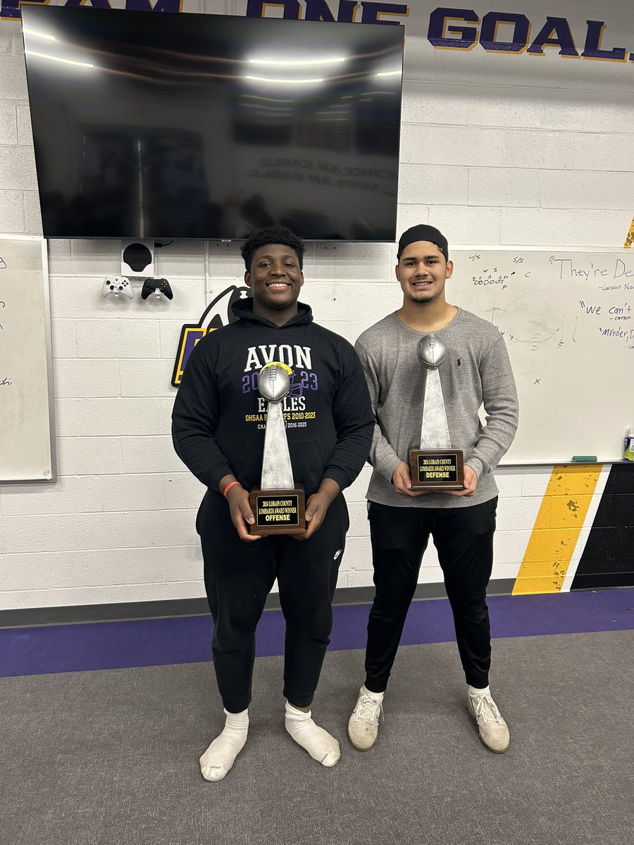 Samuel Toniolo (@toniolo_sam) on Twitter photo Thankful to receive the Lorain County Defensive Lombardi Award. Congrats to <a href="/Jeremiahk407/">Jeremiah Kelly</a> for winning the Offensive Award! Keep doing great things! <a href="/EaglesLifting/">Avon Eagles Lifting</a> <a href="/coach_elderm/">Coach Elder</a> Thankful to receive the Lorain County Defensive Lombardi Award. Congrats to <a href="/Jeremiahk407/">Jeremiah Kelly</a> for winning the Offensive Award! Keep doing great things! <a href="/EaglesLifting/">Avon Eagles Lifting</a> <a href="/coach_elderm/">Coach Elder</a>