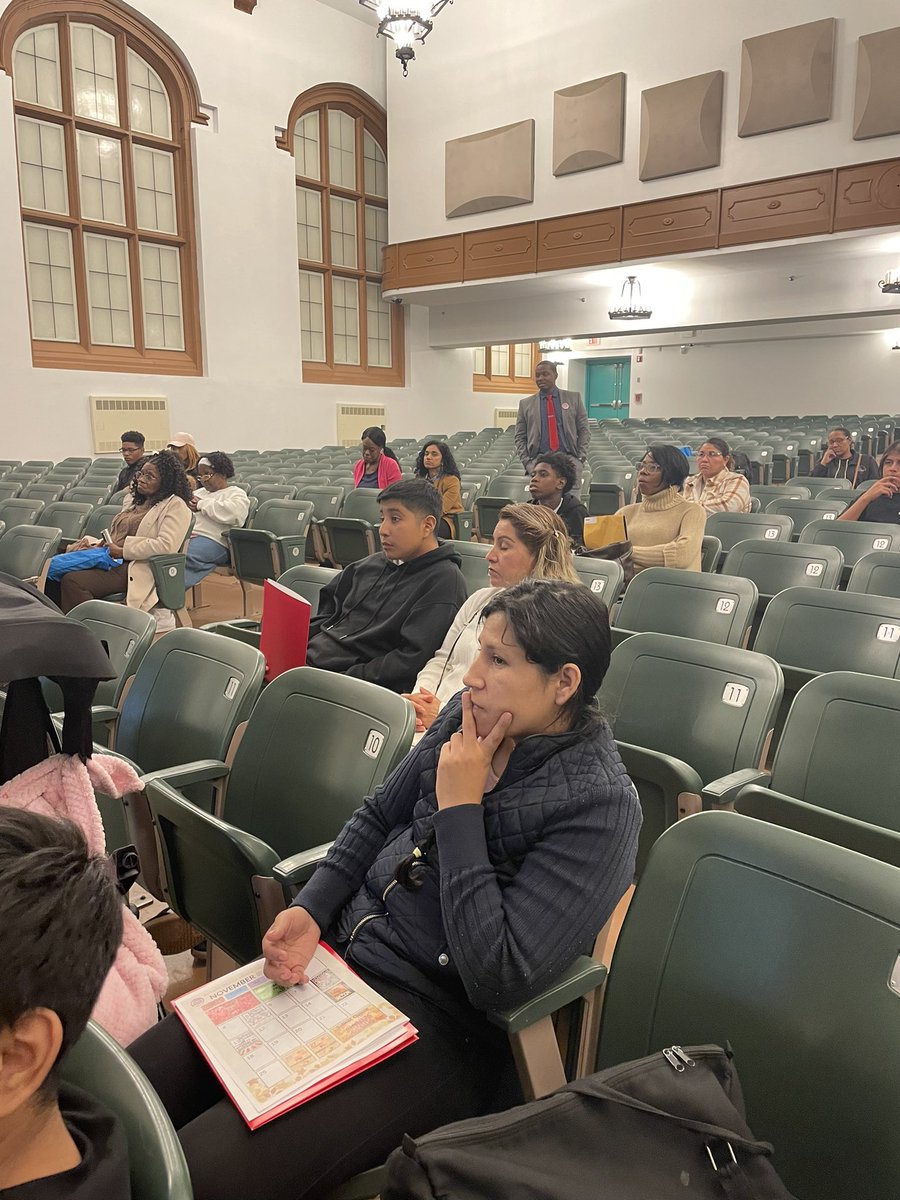 Barack Obama School for Social Justice tweet media