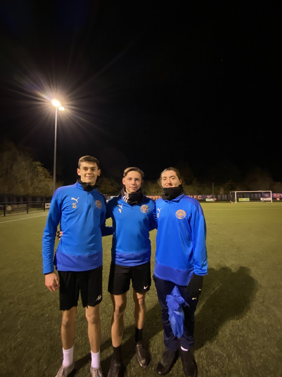 Boys on fire 👊

Neziri, Bunclark &amp; our skipper Hankin all involved with the first team in recent weeks. 

So good to see our boys being given this opportunity - thoroughly deserved 🔵⚫️