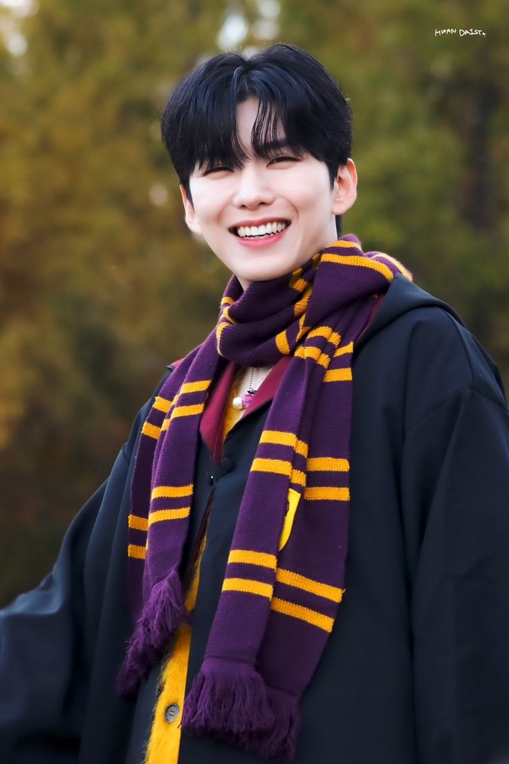 #가을과겨울사이의다정함_기현데이
#HBDtoKIHYUN

웃을때가 제일 예쁜 기현오빠 생일축하해요🧡❤
앞으로도 몬베베랑 함께 웃을 일만 가득했으면 좋겠다💕💕