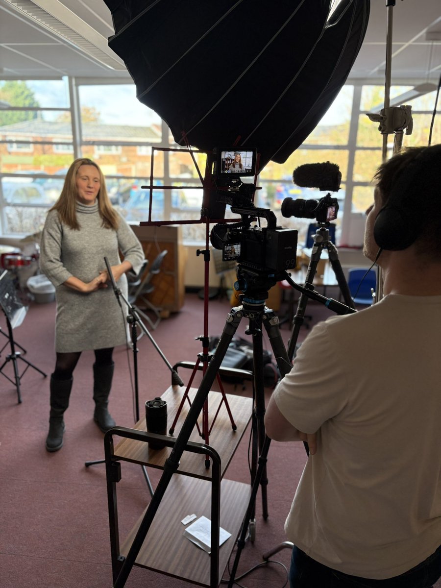 Charlotte Clowes tweet media