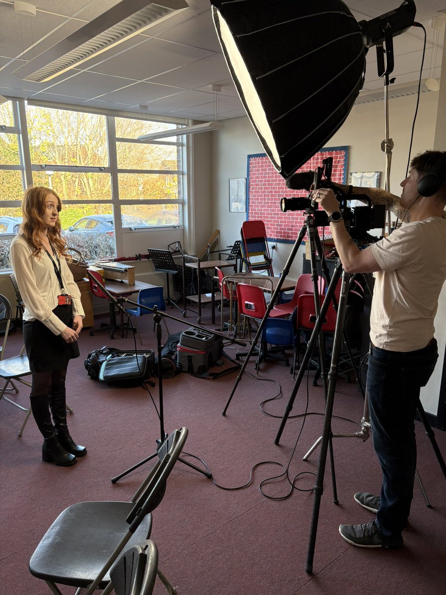 Charlotte Clowes tweet media