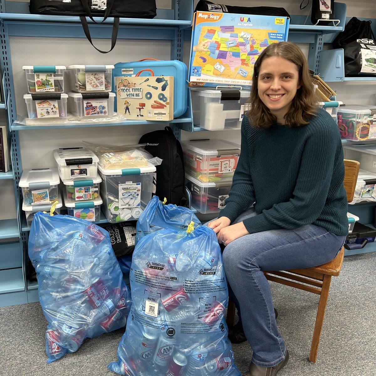 Congratulations to today’s Holiday Give social media contest winners: Bridges Oregon, Klamath-Lake Counties Food Bank, and Riddle City Library! Learn how they’re using funds raised with BottleDrop Give: bottledrop.com/bought-with-bo…  🎁💙♻ #BottleDropGive #HolidayGive2024