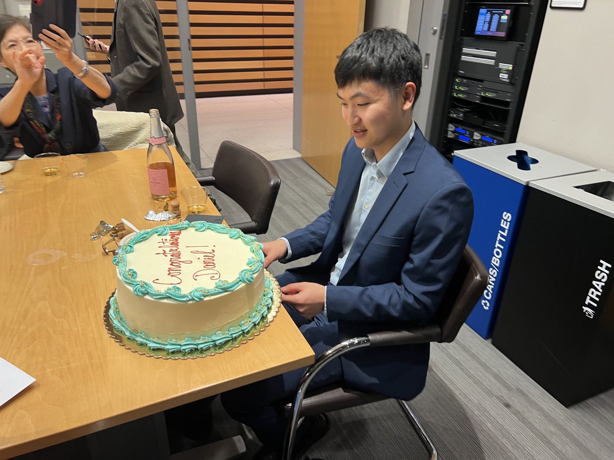 Dr. Sarah Tishkoff (@sarahtishkoff) on Twitter photo Congrats to Daniel Hui on his fantastic thesis defense! Loved co-mentoring with <a href="/MarylynRitchie/">Dr. Marylyn D. Ritchie, PhD</a> Congrats to Daniel Hui on his fantastic thesis defense! Loved co-mentoring with <a href="/MarylynRitchie/">Dr. Marylyn D. Ritchie, PhD</a>