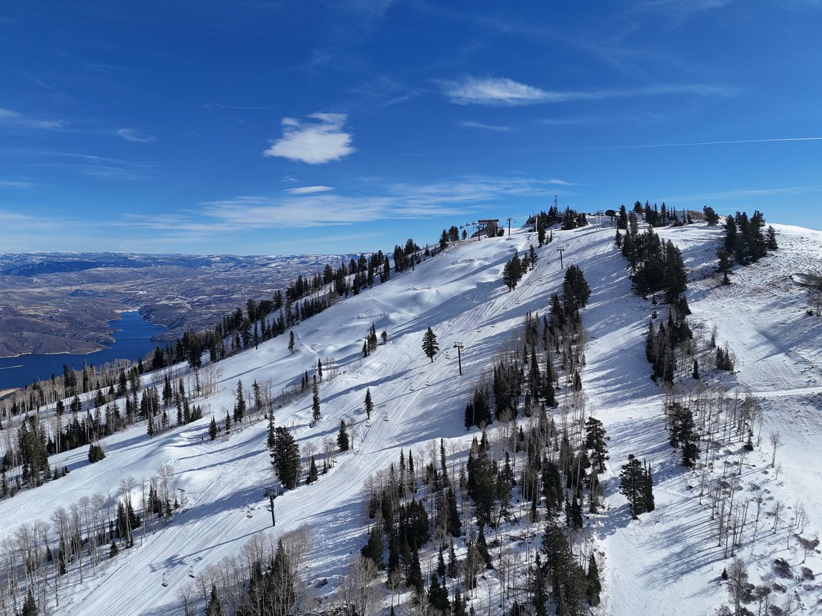 🎉 Historic news from Deer Valley! 

For the FIRST TIME EVER, we’re opening our slopes for Thanksgiving weekend! 🦃❄️ Mark your calendar for Saturday, November 30, and join us for an unforgettable weekend on the mountain. 🍁⛷️

📸 11/21/2024