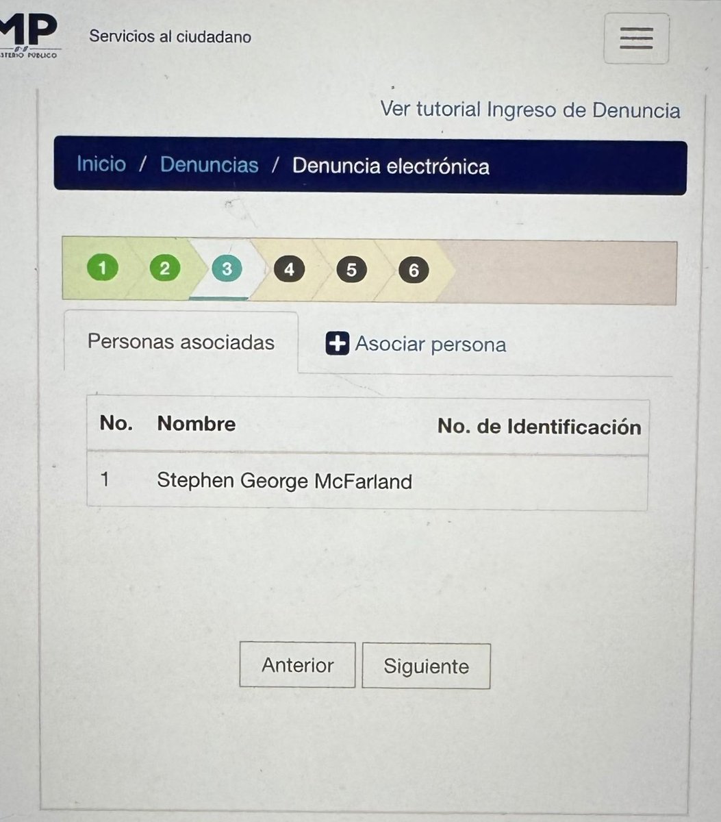 RMendezRuiz's tweet photo. #URGENTE
La Fundación Contra el Terrorismo presentó una denuncia en contra del extranjero Stephen McFarland, por la comisión de los delitos de sedición, instigación a delinquir y violencia contra la mujer.
Esto derivado de sus continuos y descarados actos encaminados a defenestrar de su cargo a la Fiscal General Consuelo Porras, así como a instigar a la comisión de hechos delictivos violentos que rompan el orden público y que atenten en contra de la vida e integridad de la persona de la Fiscal General.
El Ministerio Público deberá investigar los fuertes indicios de que una corporación empresarial guatemalteca está financiando a este mercenario cobarde.
Esta denuncia se trasladará de inmediato a actuales y futuras autoridades de Estados Unidos, país de origen de McFarland.
La FCT se hace cargo.