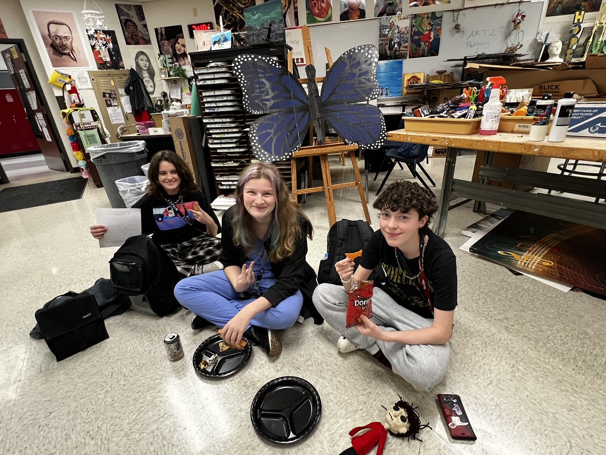 Josh Fletcher (@fletchermhsart) on Twitter photo Art Club - Thanksgiving party! Thanks to everyone for bringing food and helping out this semester <a href="/Marcus_HS/">Marcus High School</a> <a href="/MarcusRedNation/">MARCUS RED NATION</a> Art Club - Thanksgiving party! Thanks to everyone for bringing food and helping out this semester <a href="/Marcus_HS/">Marcus High School</a> <a href="/MarcusRedNation/">MARCUS RED NATION</a>