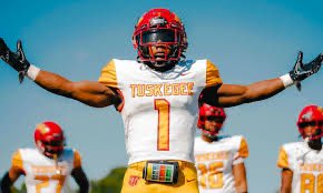 AGTG Blessed to receive an offer from Tuskegee University <a href="/RecruitLouisian/">Recruit Louisiana™️</a> <a href="/milesrobinsonjr/">Miles Robinson Jr.</a> <a href="/insidezone/">Chris Patterson</a> 
<a href="/OHS_TigersFB/">Opelousas High Athletics</a>  <a href="/Jzack99/">Jimmy Zachery</a>
@CoachJoshOHS <a href="/Coach__Bush/">Jimmy Bush</a>