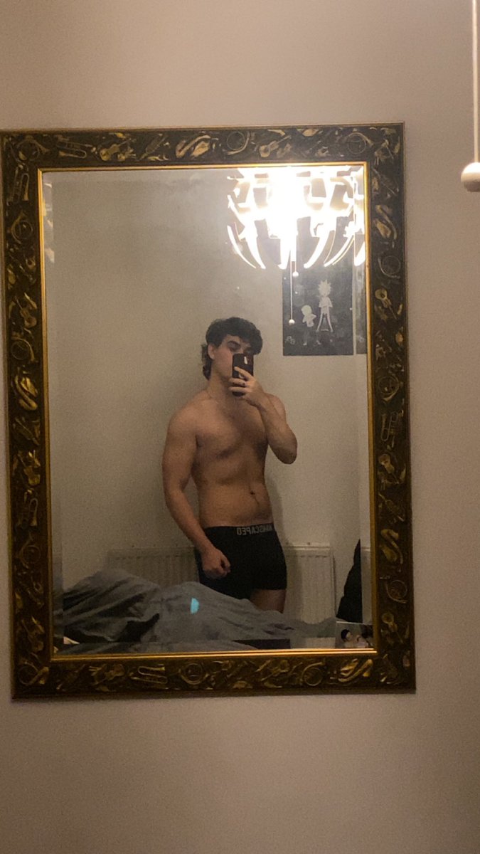 Lukeyboy tweet media