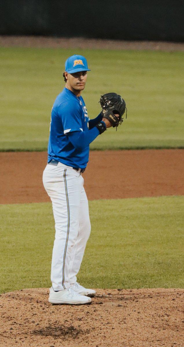 Today kicks off our annual Friends and Family Calling Campaign with Morehead State BSB! To help us reach our goal, please donate via the link below: alumni.moreheadstate.edu/baseball

Be sure to include my name in the donation form!