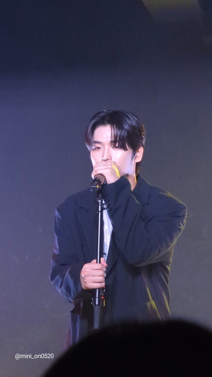 mini_on0520's tweet photo. 20241013 レオ

#ONLEE_2nd_ReleaseEvent 
#ONLEE #TurnON #オンリーinTOKYO
#スンファン https://t.co/874xRkLpN1