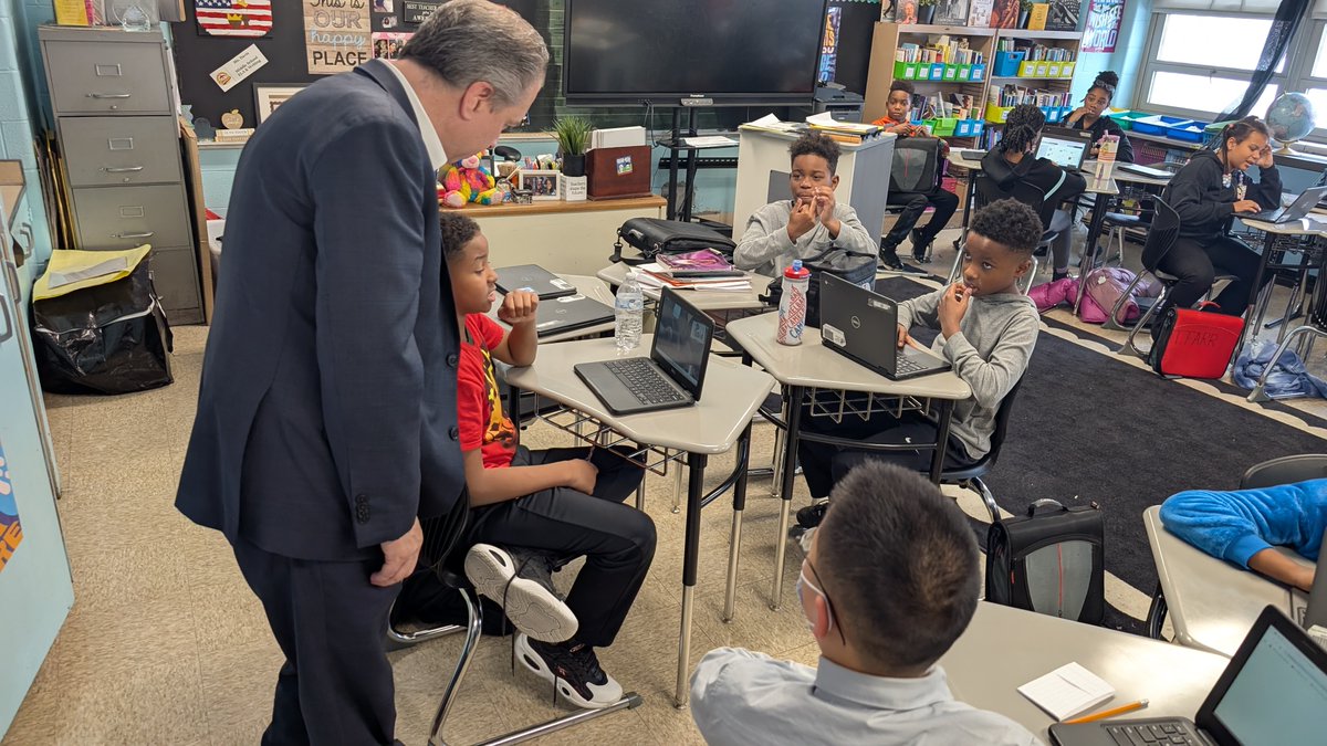 McDade Classical School students gathered to hear speeches from fellow students running for Student Council positions, gaining early familiarity with the democratic process. .<a href="/PedroCPSCEO/">Pedro Martinez</a> met the candidates, visited classrooms, and even fulfilled student autograph requests!