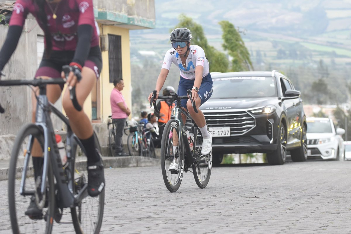 TeamBestPC's tweet photo. #VCFE🇪🇨🚴🏻♀️, Día 1️⃣: Empezamos con el protagonismo de Natalia Vásquez Amaya y Marcela Itzae Peñafiel: 🥇y 🥈en la clasificación Sub 23.
Mañana 82 kilómetros con salida y llegada en Cotacachi, con ascenso al ‘Taita’ Imbabura.
@MovistarEC
#BestPC
@UPHONEECUADOR https://t.co/jjspMVR3PF