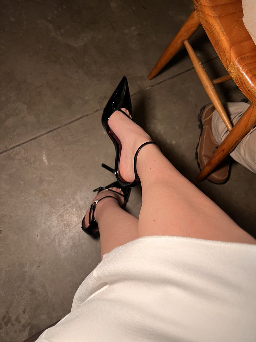 𝓝𝓲𝓬𝓸𝓵𝓵𝓮 (@nicolle_mitchel) on Twitter photo 