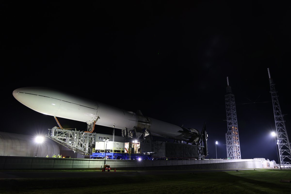 blueorigin's tweet photo. #NewGlenn made its journey from the integration facility to the launch pad. Up next: upending our integrated launch vehicle. https://t.co/nFKtHuGMdk