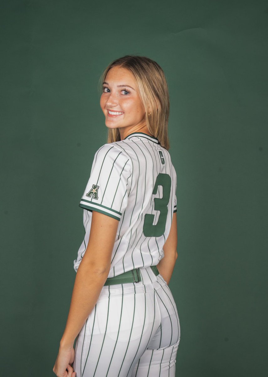 Kate Brennan 2026 (@kate_brennan3) on Twitter photo I had an amazing time with <a href="/CharlotteSB/">Charlotte Softball</a> yesterday! Thank you <a href="/cbreault12/">Courtney Breault</a> <a href="/JakeCombs_/">Jake Combs</a> <a href="/alyssa_bilodeau/">Alyssa Bilodeau</a> and all the players for having me! I loved getting to see what it’s like to be a Niner! ⛏️💚 <a href="/ecb18uSchnute/">EC Bullets 18uGold-Bagarose/Schnute</a> I had an amazing time with <a href="/CharlotteSB/">Charlotte Softball</a> yesterday! Thank you <a href="/cbreault12/">Courtney Breault</a> <a href="/JakeCombs_/">Jake Combs</a> <a href="/alyssa_bilodeau/">Alyssa Bilodeau</a> and all the players for having me! I loved getting to see what it’s like to be a Niner! ⛏️💚 <a href="/ecb18uSchnute/">EC Bullets 18uGold-Bagarose/Schnute</a>